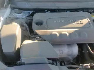 ✅ 2019 Jeep Cherokee Latitude Plus • VIN: 1C4PJMLB7KD104870 • Лот: 87245955. Опубликован ранее на Copart с пробегом 31 525 миль. Бесплатный доступ к архиву аукционных продаж из США и подробный отчёт об истории автомобиля на DreamBid. Изображение 13.