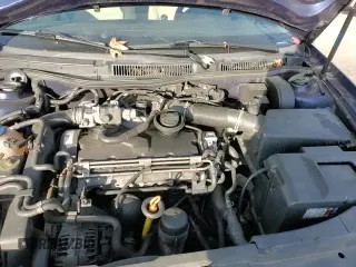 ✅ 2006 Volkswagen Golf GLS • VIN: 9BWGR61J264005772 • Lot: 83387174. Wystawiony na Copart z przebiegiem 171 287 mil. Bezpłatny archiwum sprzedaży aukcyjnych z USA i szczegółowy raport historii pojazdu na DreamBid. Zdjęcie 15.