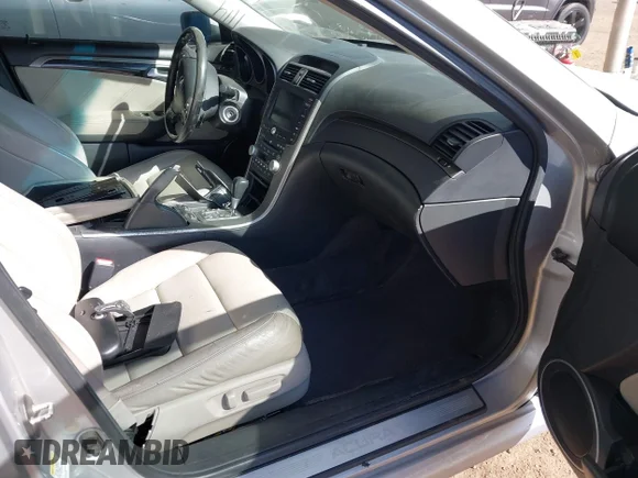 ✅ 2007 Acura TL Type S • VIN: 19UUA76547A015391 • Lot: 41325199. Wystawiony na IAAI z przebiegiem 147 458 mil. Bezpłatny archiwum sprzedaży aukcyjnych z USA i szczegółowy raport historii pojazdu na DreamBid. Zdjęcie 5.