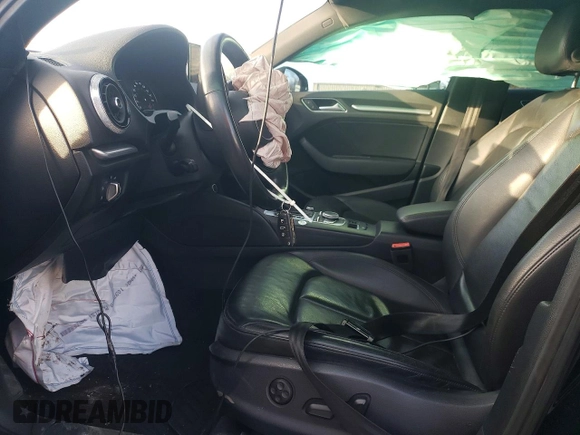 ✅ 2018 Audi A3 Premium Plus • VIN: WAUGUGFFXJ1034379 • Lot: 76612565. Wystawiony na Copart z przebiegiem 61 164 mil. Bezpłatny archiwum sprzedaży aukcyjnych z USA i szczegółowy raport historii pojazdu na DreamBid. Zdjęcie 7.