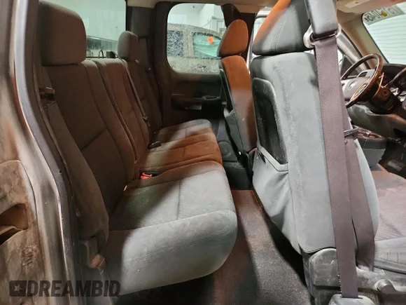 ✅ 2009 Chevrolet Silverado 1500 LT • VIN: 2GCEK290591121929 • Лот: 75164045. Опубликован ранее на Copart с пробегом 181 437 миль. Бесплатный доступ к архиву аукционных продаж из США и подробный отчёт об истории автомобиля на DreamBid. Изображение 10.
