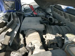 ✅ 2023 Chevrolet Silverado 1500 LT • VIN: 1GCUDDED2PZ252296 • Lot: 42810332. Listed on IAAI with 124,854 mi. Free auction sales archive from the USA and detailed vehicle history report at DreamBid. Image 18.