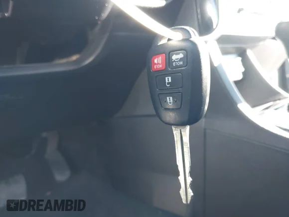 ✅ 2019 Toyota Corolla L • VIN: 5YFBURHE3KP889807 • Лот: 44141497. Опубліковано раніше на IAAI з пробігом 43 596 миль. Безкоштовний доступ до архіву аукціонних продажів зі США та докладний звіт про історію автомобіля на DreamBid. Зображення 11.