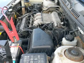 2003 Hyundai Santa Fe GLS с VIN KM8SC13DX3U504861, выставлен на аукционе IAAI как лот 41724223 с пробегом 227 639 миль миль и . История ставок и продаж доступна на DreamBid. Изображение 12.