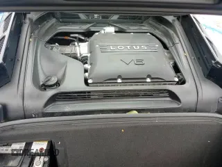 ✅ 2024 Lotus Emira First Edition • VIN: SCCLEKAX7RHA13415 • Lot: 69847165. Wystawiony na Copart z przebiegiem 4 802 mil. Bezpłatny archiwum sprzedaży aukcyjnych z USA i szczegółowy raport historii pojazdu na DreamBid. Zdjęcie 13.