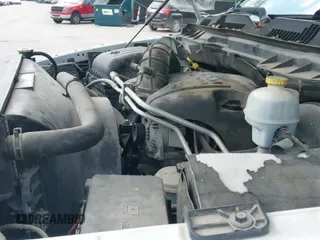 2010 Dodge 1500 Sport z VIN 1D7RV1CT8AS153841, wystawiony jako IAAI lot #42252892 z przebiegiem 178 420 mil mil oraz . Historia ofert i sprzedaży dostępna na DreamBid. Obrazek 20.