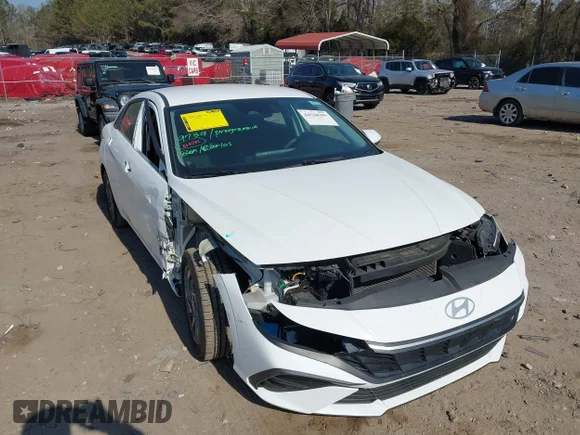 ✅ 2024 Hyundai Elantra SEL • VIN: KMHLM4DG2RU763686 • Lot: 44324385. Wystawiony na IAAI z przebiegiem 47 587 mil. Bezpłatny archiwum sprzedaży aukcyjnych z USA i szczegółowy raport historii pojazdu na DreamBid. Zdjęcie 6.