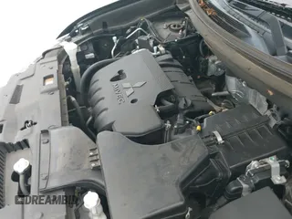 ✅ 2017 Mitsubishi Outlander SE • VIN: JA4AD3A39HZ067667 • Лот: 41136831. Опубликован ранее на IAAI с пробегом 80 553 миль. Бесплатный доступ к архиву аукционных продаж из США и подробный отчёт об истории автомобиля на DreamBid. Изображение 19.