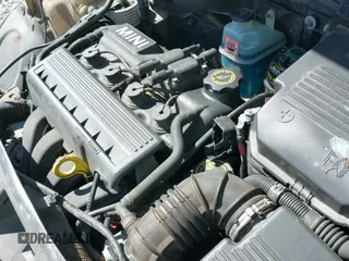 ✅ 2003 MINI Hardtop • VIN: WMWRC334X3TJ50440 • Лот: 42245689. Опубликован ранее на IAAI с пробегом 126 710 миль. Бесплатный доступ к архиву аукционных продаж из США и подробный отчёт об истории автомобиля на DreamBid. Изображение 19.