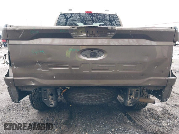 ✅ 2021 Ford F-150 XL • VIN: 1FTEX1EB4MKE08304 • Lot: 44505427. Wystawiony na IAAI z przebiegiem 131 329 mil. Bezpłatny archiwum sprzedaży aukcyjnych z USA i szczegółowy raport historii pojazdu na DreamBid. Zdjęcie 6.