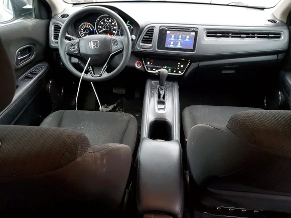 ✅ 2016 Honda HR-V EX • VIN: 3CZRU6H50GM768240 • Lot: 73977135. Wystawiony na Copart z przebiegiem Nie podano. Bezpłatny archiwum sprzedaży aukcyjnych z USA i szczegółowy raport historii pojazdu na DreamBid. Zdjęcie 8.