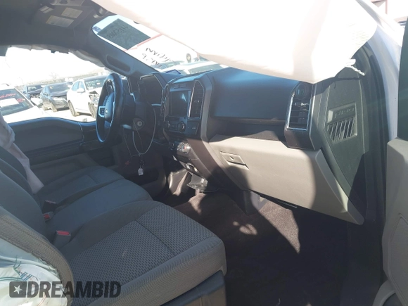 ✅ 2016 Ford F-150 Lariat • VIN: 1FTEW1EG8GKE18143 • Lot: 44157005. Wystawiony na IAAI z przebiegiem 132 500 mil. Bezpłatny archiwum sprzedaży aukcyjnych z USA i szczegółowy raport historii pojazdu na DreamBid. Zdjęcie 5.