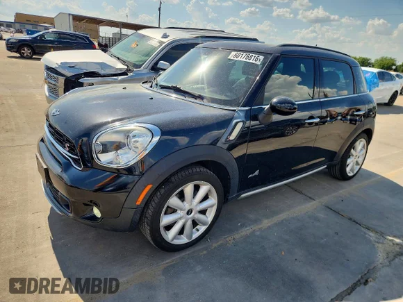 ✅ 2016 MINI Countryman S • VIN: WMWZC5C57GWT38583 • Lot: 60176816. Listed on Copart with 69,463 mi. Free auction sales archive from the USA and detailed vehicle history report at DreamBid. Image 1.