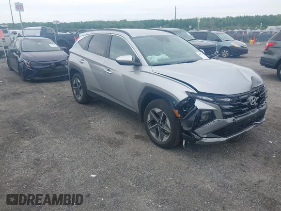 ✅ 2026 Hyundai Tucson SEL • VIN: KM8JBDD10TU399770 • Лот: 44987347. Опубликован ранее на IAAI с пробегом 4 149 миль. Бесплатный доступ к архиву аукционных продаж из США и подробный отчёт об истории автомобиля на DreamBid. Изображение 1.