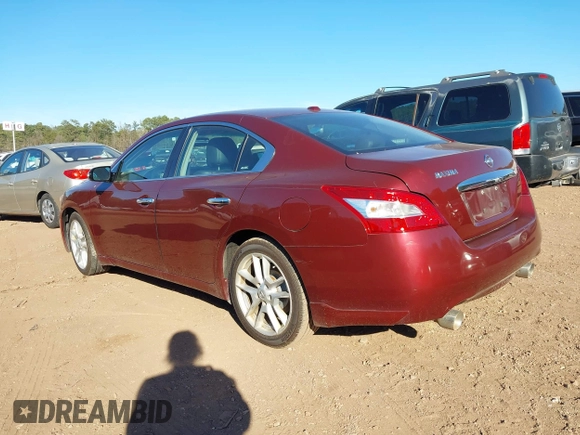 ✅ 2011 Nissan Maxima SV • VIN: 1N4AA5AP0BC824811 • Lot: 43968061. Wystawiony na IAAI z przebiegiem Nie podano. Bezpłatny archiwum sprzedaży aukcyjnych z USA i szczegółowy raport historii pojazdu na DreamBid. Zdjęcie 3.