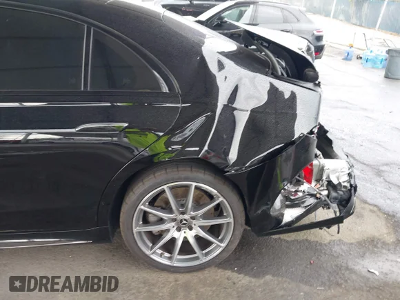 ✅ 2023 Mercedes-Benz S 580 • VIN: W1K6G7GB3PA236609 • Lot: 43237034. Wystawiony na IAAI z przebiegiem Nie podano. Bezpłatny archiwum sprzedaży aukcyjnych z USA i szczegółowy raport historii pojazdu na DreamBid. Zdjęcie 6.