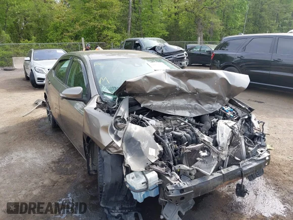 ✅ 2018 Toyota Corolla L • VIN: 2T1BURHE3JC106483 • Lot: 44928398. Wystawiony na IAAI z przebiegiem 184 276 mil. Bezpłatny archiwum sprzedaży aukcyjnych z USA i szczegółowy raport historii pojazdu na DreamBid. Zdjęcie 1.