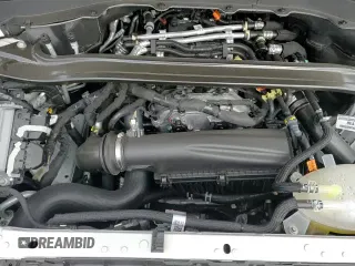 ✅ 2025 Ford Explorer ST-Line • VIN: 1FMUK8KH1SGB98588 • Lot: 92506595. Wystawiony na Copart z przebiegiem 5 403 mil. Bezpłatny archiwum sprzedaży aukcyjnych z USA i szczegółowy raport historii pojazdu na DreamBid. Zdjęcie 14.