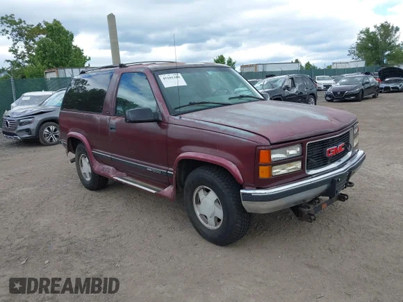 ✅ 1995 GMC Yukon • VIN: 1GKEK18K6SJ701817 • Lot: 45101380. Listed on IAAI with 133,009 mi. Free auction sales archive from the USA and detailed vehicle history report at DreamBid. Image 1.