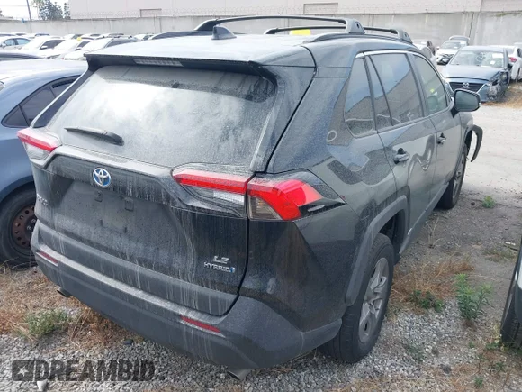 ✅ 2024 Toyota RAV4 Hybrid LE • VIN: 4T3MWRFV4RU154162 • Lot: 45007619. Listed on IAAI with 80,126 mi. Free auction sales archive from the USA and detailed vehicle history report at DreamBid. Image 4.