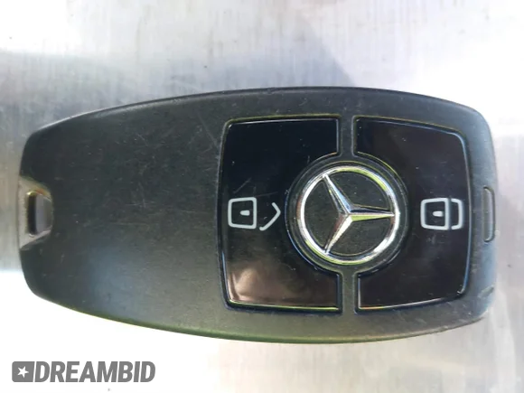 ✅ 2019 Mercedes-Benz Sprinter Cargo • VIN: WD4PF1CD4KP128193 • Lot: 41150385. Wystawiony na IAAI z przebiegiem 100 817 mil. Bezpłatny archiwum sprzedaży aukcyjnych z USA i szczegółowy raport historii pojazdu na DreamBid. Zdjęcie 11.