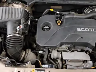 2019 Chevrolet Equinox LS with VIN 2GNAXHEV3K6282770, listed as a Copart auction lot 85337105 with 136,517 mi miles and Clean title. Bid and sale history available at DreamBid. Image 14.