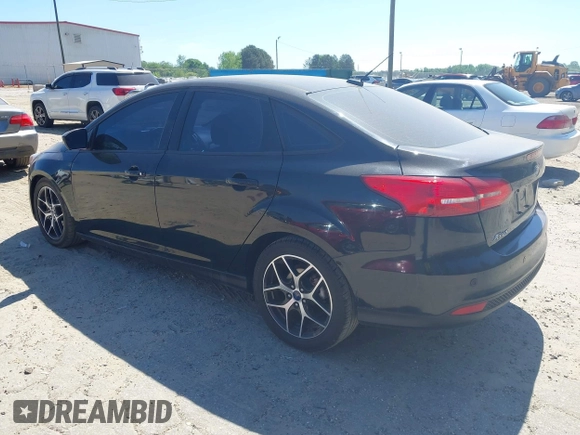 ✅ 2017 Ford Focus SEL • VIN: 1FADP3H20HL212823 • Lot: 44901279. Wystawiony na IAAI z przebiegiem 159 673 mil. Bezpłatny archiwum sprzedaży aukcyjnych z USA i szczegółowy raport historii pojazdu na DreamBid. Zdjęcie 3.