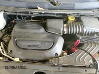 ✅ 2020 Chrysler Pacifica Limited • VIN: 2C4RC1GG1LR147106 • Lot: 90688365. Listed on Copart with 35,583 mi. Free auction sales archive from the USA and detailed vehicle history report at DreamBid. Image 17.