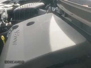 ✅ 2023 Chevrolet Traverse LT Cloth • VIN: 1GNERGKW7PJ148678 • Lot: 42238514. Listed on IAAI with 21,789 mi. Free auction sales archive from the USA and detailed vehicle history report at DreamBid. Image 19.