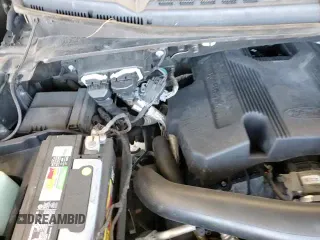 ✅ 2019 Ford F-150 XLT • VIN: 1FTEW1E4XKFC01930 • Lot: 92293605. Listed on Copart with 121,791 mi. Free auction sales archive from the USA and detailed vehicle history report at DreamBid. Image 16.