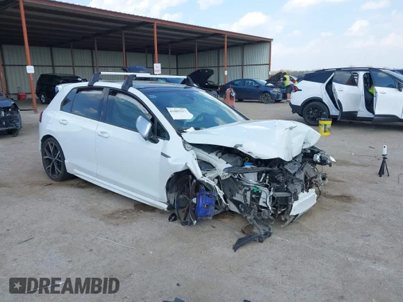 ✅ 2024 Volkswagen Golf R • VIN: WVWEB7CD3RW120585 • Лот: 41885117. Опубліковано раніше на IAAI з пробігом Не вказано. Безкоштовний доступ до архіву аукціонних продажів зі США та докладний звіт про історію автомобіля на DreamBid. Зображення 1.