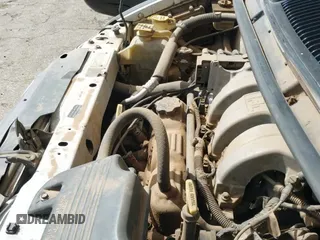 ✅ 2000 Chrysler Town & Country Limited • VIN: 1C4GP64L9YB638880 • Лот: 41756826. Опубликован ранее на IAAI с пробегом 263 396 миль. Бесплатный доступ к архиву аукционных продаж из США и подробный отчёт об истории автомобиля на DreamBid. Изображение 13.