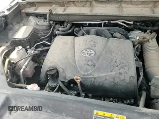 ✅ 2021 Toyota Highlander LE • VIN: 5TDZZRAH8MS038665 • Lot: 85941305. Listed on Copart with 108,555 mi. Free auction sales archive from the USA and detailed vehicle history report at DreamBid. Image 14.