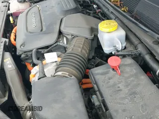 ✅ 2022 Chrysler Pacifica Hybrid Limited • VIN: 2C4RC1S72NR123083 • Лот: 42623725. Опубликован ранее на IAAI с пробегом 36 789 миль. Бесплатный доступ к архиву аукционных продаж из США и подробный отчёт об истории автомобиля на DreamBid. Изображение 19.