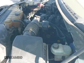 ✅ 2017 Ford F-150 XL • VIN: 1FTMF1C86HKE49156 • Lot: 43402082. Wystawiony na IAAI z przebiegiem 233 463 mil. Bezpłatny archiwum sprzedaży aukcyjnych z USA i szczegółowy raport historii pojazdu na DreamBid. Zdjęcie 19.