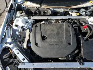 ✅ 2022 Volvo V90 • VIN: YV4062NLXN1145073 • Лот: 81382295. Опубликован ранее на Copart с пробегом 29 682 миль. Бесплатный доступ к архиву аукционных продаж из США и подробный отчёт об истории автомобиля на DreamBid. Изображение 15.