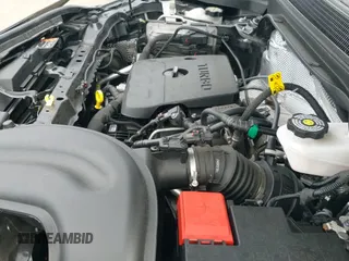 ✅ 2024 Buick Encore GX Preferred • VIN: KL4AMCSL8RB197822 • Lot: 42747292. Wystawiony na IAAI z przebiegiem 21 123 mil. Bezpłatny archiwum sprzedaży aukcyjnych z USA i szczegółowy raport historii pojazdu na DreamBid. Zdjęcie 19.