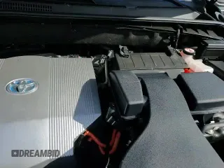 ✅ 2019 Toyota Highlander Hybrid LE • VIN: 5TDBGRFH6KS075727 • Lot: 69069715. Wystawiony na Copart z przebiegiem 39 070 mil. Bezpłatny archiwum sprzedaży aukcyjnych z USA i szczegółowy raport historii pojazdu na DreamBid. Zdjęcie 14.