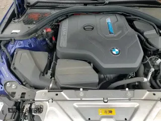 ✅ 2024 BMW 3 Series 330e xDrive • VIN: 3MW39FS00R8E32798 • Lot: 64062155. Listed on Copart with 26,424 mi. Free auction sales archive from the USA and detailed vehicle history report at DreamBid. Image 13.