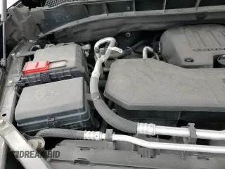 ✅ 2022 Chevrolet Silverado 1500 Custom • VIN: 1GCRDBEK1NZ575695 • Lot: 49668785. Wystawiony na Copart z przebiegiem 73 368 mil. Bezpłatny archiwum sprzedaży aukcyjnych z USA i szczegółowy raport historii pojazdu na DreamBid. Zdjęcie 13.