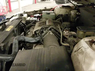 ✅ 1988 Pontiac Bonneville • VIN: 1G2HX54C4JW301728 • Lot: 42413462. Wystawiony na IAAI z przebiegiem 221 023 mil. Bezpłatny archiwum sprzedaży aukcyjnych z USA i szczegółowy raport historii pojazdu na DreamBid. Zdjęcie 23.