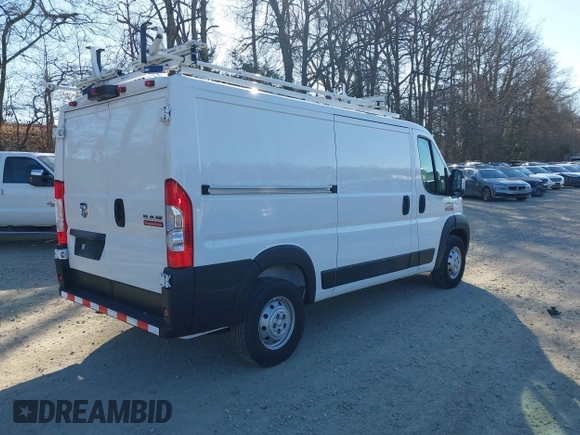 ✅ 2020 Ram ProMaster Cargo • VIN: 3C6TRVAG5LE130094 • Lot: 43954754. Wystawiony na IAAI z przebiegiem 142 676 mil. Bezpłatny archiwum sprzedaży aukcyjnych z USA i szczegółowy raport historii pojazdu na DreamBid. Zdjęcie 4.