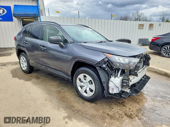 ✅ 2021 Toyota RAV4 LE • VIN: JTMH1RFV7MD065949 • Lot: 41881316. Listed on Copart with 104,490 mi. Free auction sales archive from the USA and detailed vehicle history report at DreamBid. Image 4.