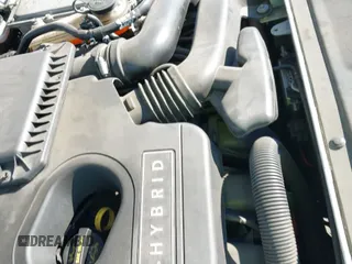 ✅ 2013 Lincoln MKZ Hybrid • VIN: 3LN6L2LU8DR816872 • Lot: 43472136. Wystawiony na IAAI z przebiegiem 63 839 mil. Bezpłatny archiwum sprzedaży aukcyjnych z USA i szczegółowy raport historii pojazdu na DreamBid. Zdjęcie 13.