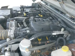 ✅ 2015 Jeep Wrangler Unlimited Sport • VIN: 1C4BJWDG1FL662600 • Lot: 43076009. Wystawiony na IAAI z przebiegiem 156 918 mil. Bezpłatny archiwum sprzedaży aukcyjnych z USA i szczegółowy raport historii pojazdu na DreamBid. Zdjęcie 19.