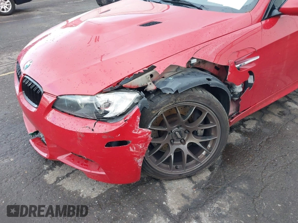✅ 2013 BMW M3 • VIN: WBSKG9C59DJ593673 • Lot: 44575612. Wystawiony na IAAI z przebiegiem 114 437 mil. Bezpłatny archiwum sprzedaży aukcyjnych z USA i szczegółowy raport historii pojazdu na DreamBid. Zdjęcie 6.
