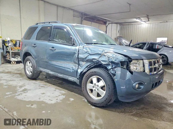✅ 2012 Ford Escape XLT • VIN: 1FMCU0D77CKC79153 • Lot: 56043996. Wystawiony na Copart z przebiegiem 205 487 mil. Bezpłatny archiwum sprzedaży aukcyjnych z USA i szczegółowy raport historii pojazdu na DreamBid. Zdjęcie 4.