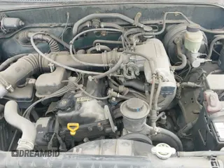 ✅ 1997 Toyota Tacoma • VIN: 4TAVL52N4VZ314185 • Lot: 42431233. Wystawiony na IAAI z przebiegiem 133 964 mil. Bezpłatny archiwum sprzedaży aukcyjnych z USA i szczegółowy raport historii pojazdu na DreamBid. Zdjęcie 19.