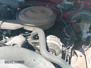 ✅ 1994 Chevrolet Silverado 2500 • VIN: 1GCFC24KXRE116072 • Lot: 42109439. Wystawiony na IAAI z przebiegiem 212 142 mil. Bezpłatny archiwum sprzedaży aukcyjnych z USA i szczegółowy raport historii pojazdu na DreamBid. Zdjęcie 14.