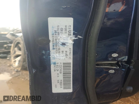 ✅ 2015 Dodge Charger RT • VIN: 2C3CDXCTXFH914684 • Лот: 76015265. Опубликован ранее на Copart с пробегом 168 837 миль. Бесплатный доступ к архиву аукционных продаж из США и подробный отчёт об истории автомобиля на DreamBid. Изображение 12.